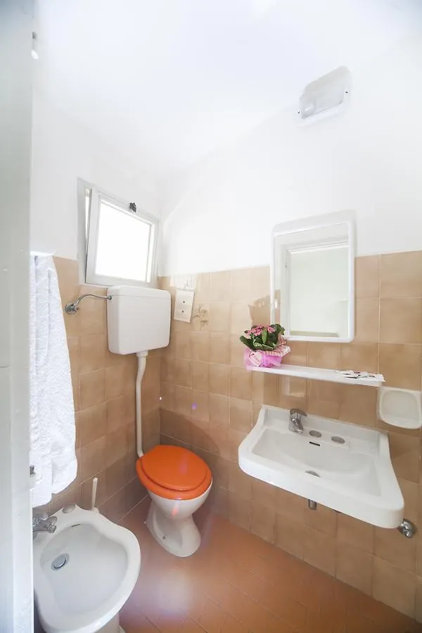 Hotel Latini Rimini 3*,